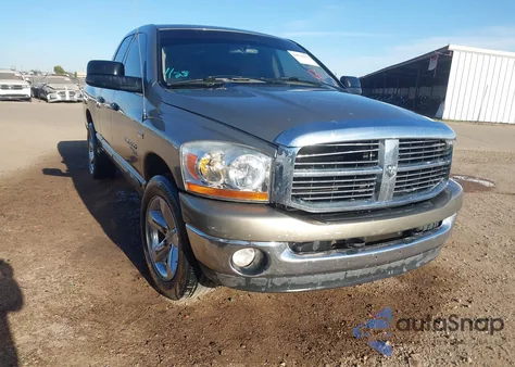 2006 Dodge Ram 1500 Slt z USA, uszkodzony, nr VIN 1D7HA18226S618239